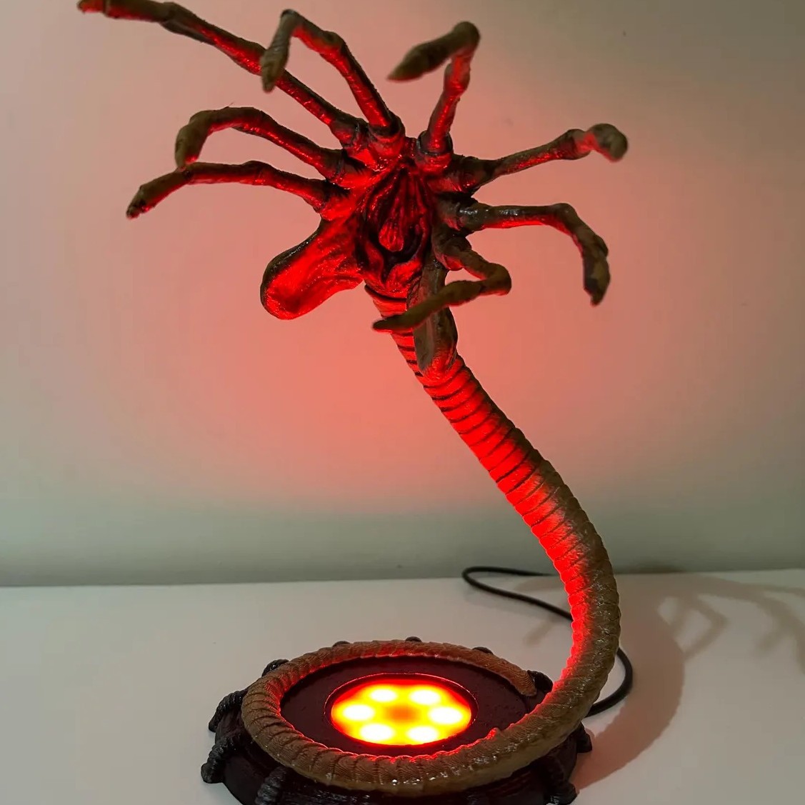 Alien Facehugger Lamp Nightlig - Lighting Decor Home 评论和价格